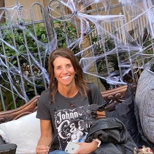 Meet your Posher, Gini